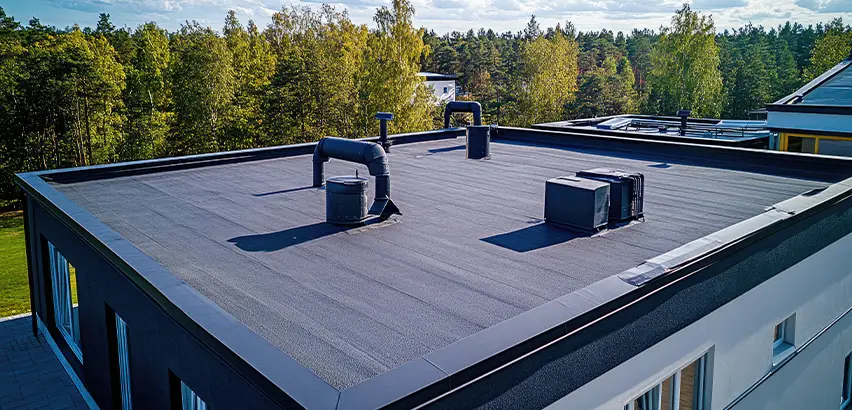 Professional Flat Roof Replacement Services in Rolling Meadows, IL