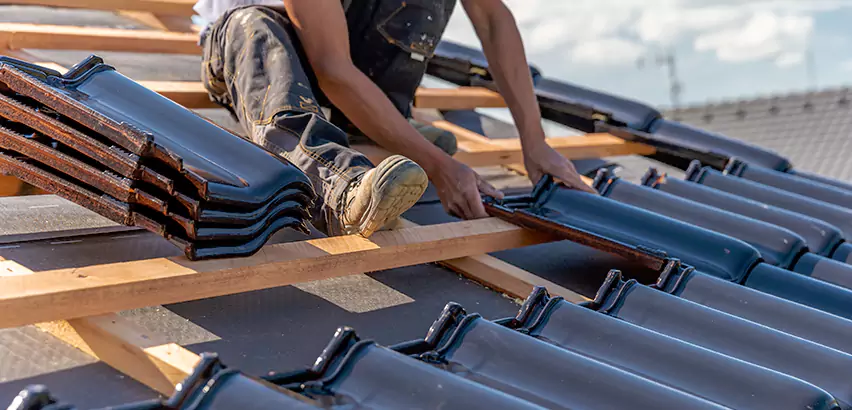 Professional Storm Damage Roof Repair Services in Rolling Meadows, IL