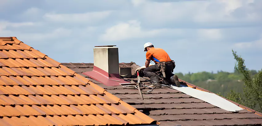 Cedar Roof Maintenance in Rolling Meadows