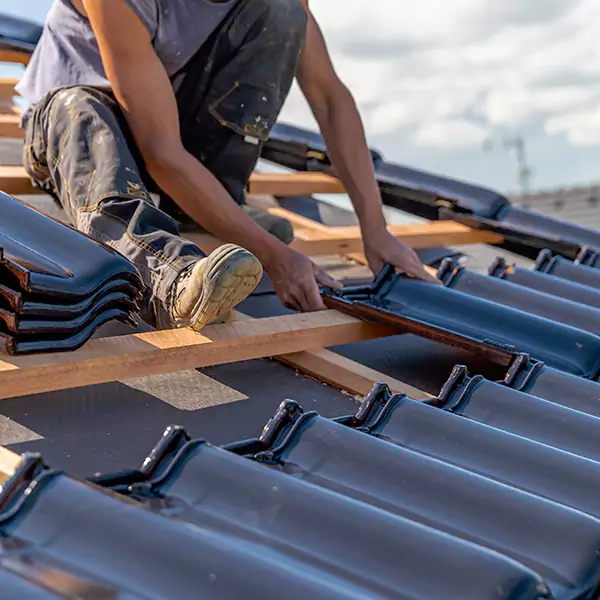 Why Rolling Meadows Homeowners Choose Rolling Meadows Roofing Pro for Roof and Gutter Repair?